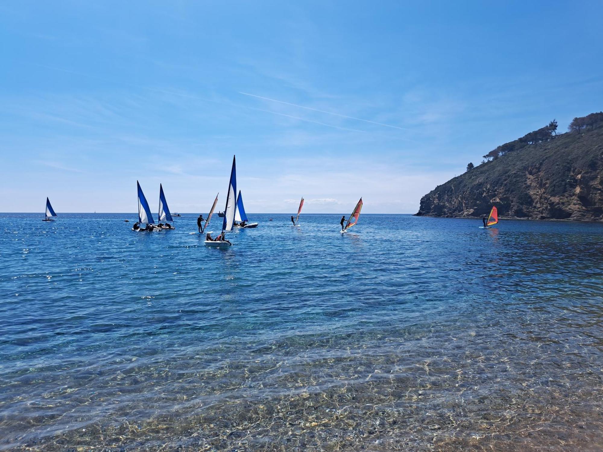 Elba Travels - Morcone Hotel กาโปลิเวรี ภายนอก รูปภาพ